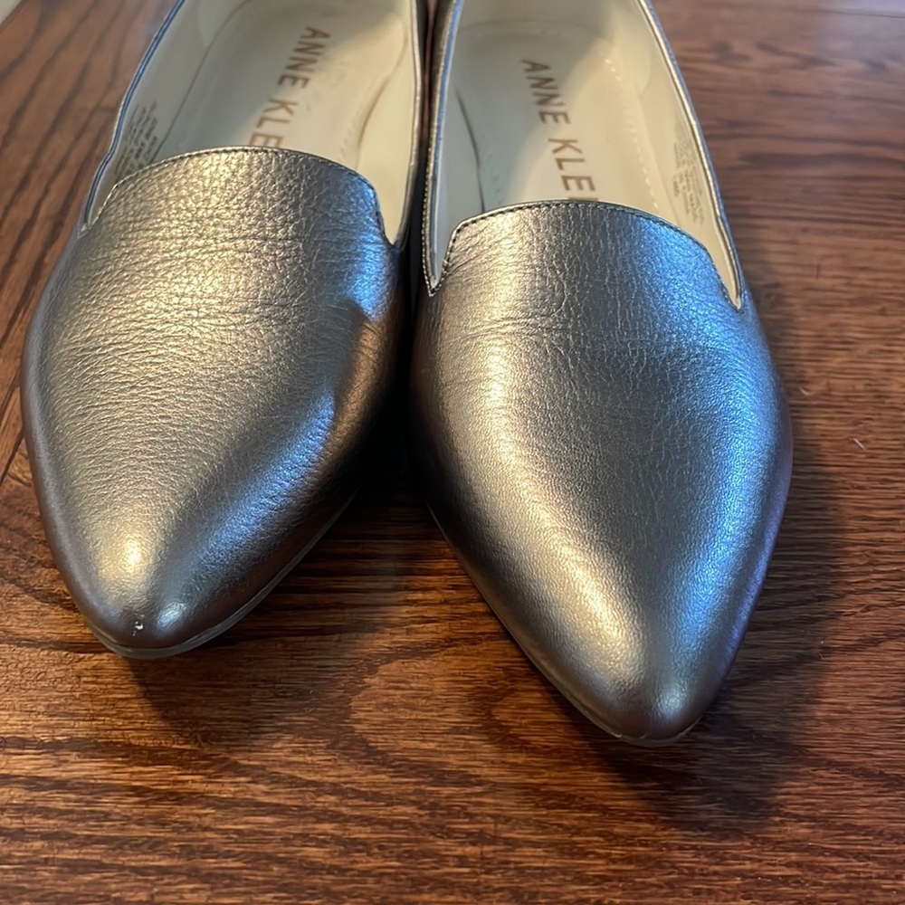 Anne Klein FLEX metallic AKKIMBRE low heel pump genuine leather snake heel 8.5M - Picture 4 of 15